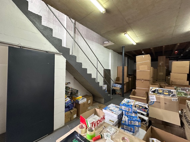 To Let commercial Property for Rent in Maitland Western Cape